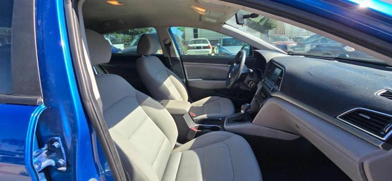 Hyundai Elantra Limited 2018
