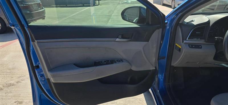 Hyundai Elantra Limited 2018