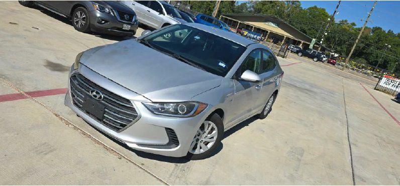 2018 Hyundai Elantra SE 6AT