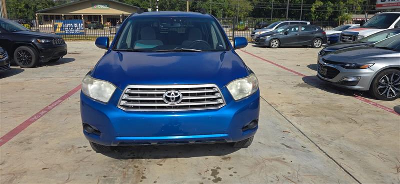Toyota Highlander Base 4WD 2008