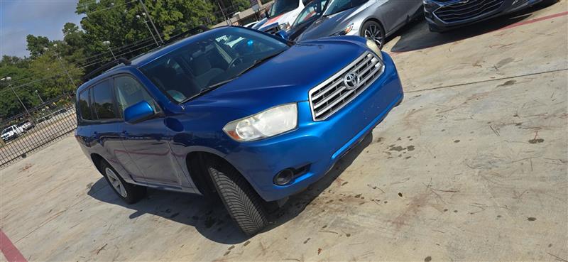 Toyota Highlander Base 4WD 2008