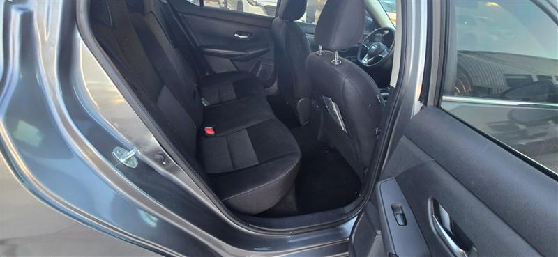 Nissan Sentra SV 2022