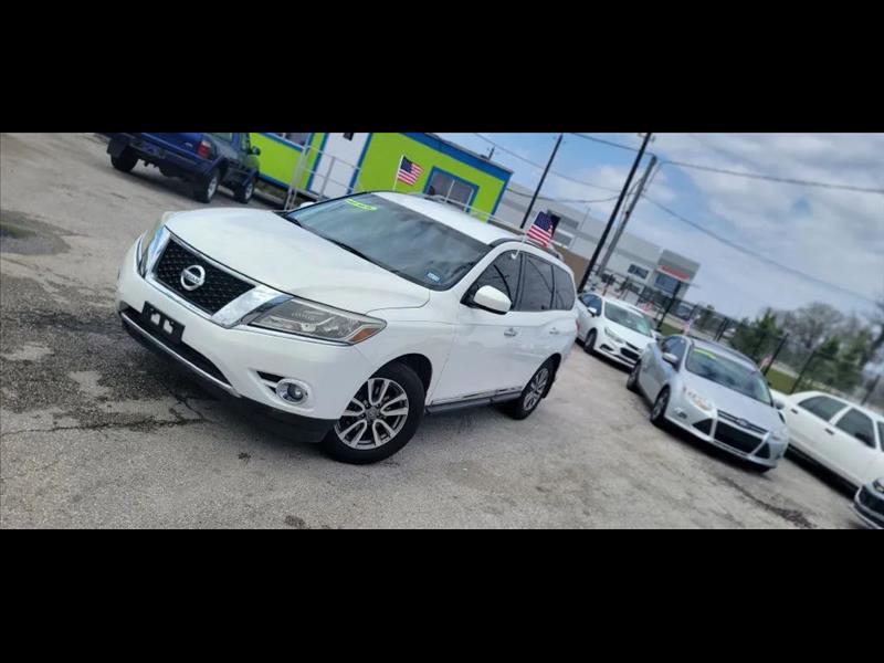 2014 Nissan Pathfinder SL 2WD