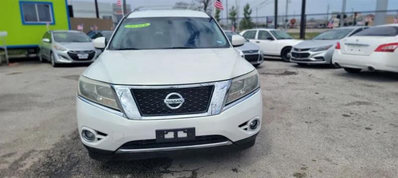 Nissan Pathfinder SL 2WD 2014