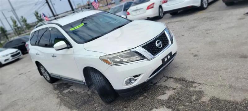 Nissan Pathfinder SL 2WD 2014