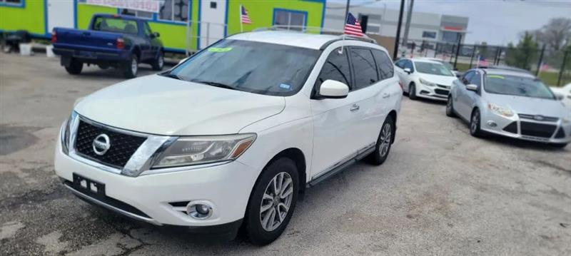 Nissan Pathfinder SL 2WD 2014