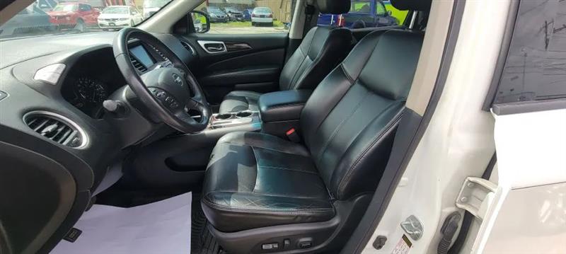 Nissan Pathfinder SL 2WD 2014