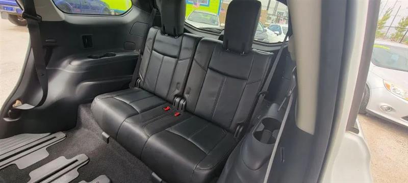 Nissan Pathfinder SL 2WD 2014