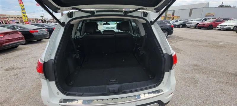 Nissan Pathfinder SL 2WD 2014