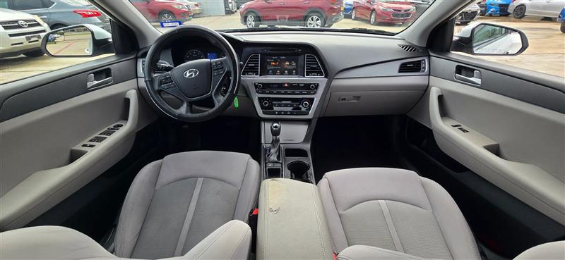 Hyundai Sonata SE 2016