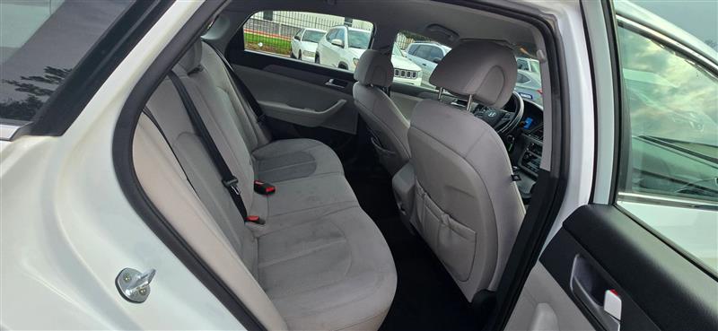 Hyundai Sonata SE 2016