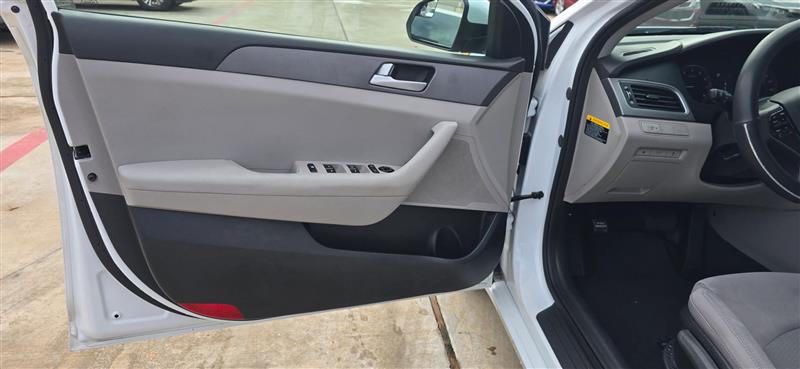 Hyundai Sonata SE 2016