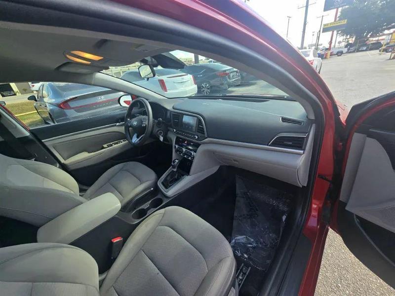 Hyundai Elantra Limited 2020