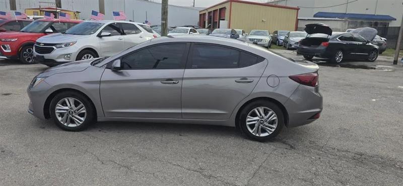 Hyundai Elantra Limited 2020