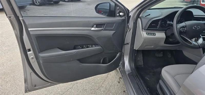 Hyundai Elantra Limited 2020