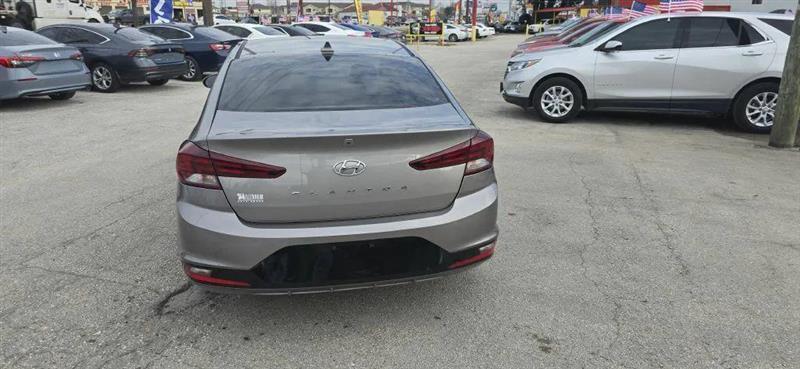 Hyundai Elantra Limited 2020