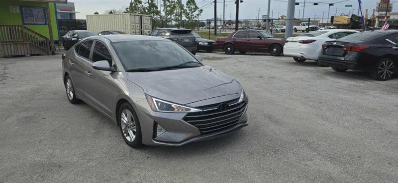 Hyundai Elantra Limited 2020