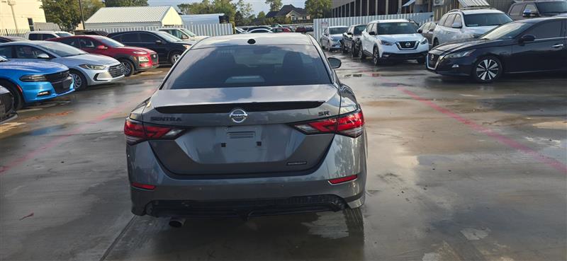 Nissan Sentra SR 2022