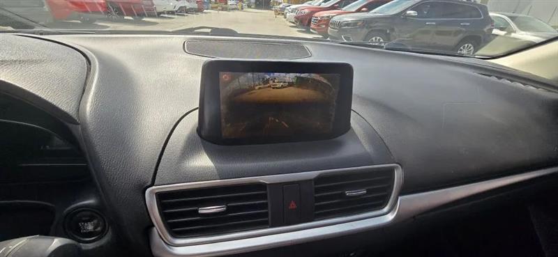 Mazda MAZDA3 i Touring AT 4-Door 2017