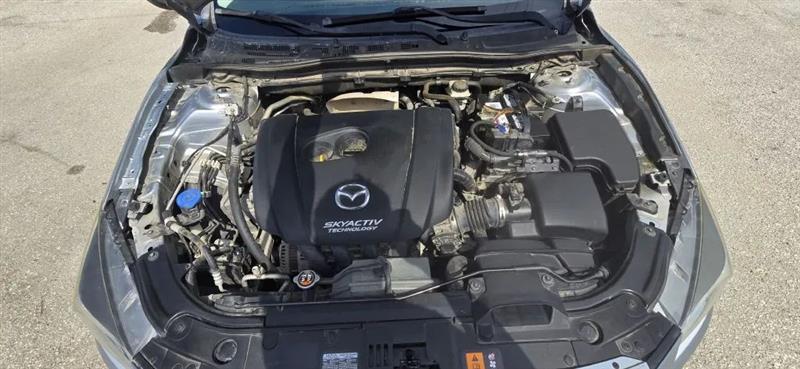 Mazda MAZDA3 i Touring AT 4-Door 2017