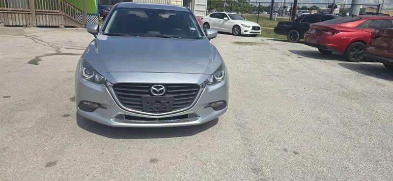 Mazda MAZDA3 i Touring AT 4-Door 2017