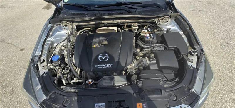 Mazda MAZDA3 i Touring AT 4-Door 2017