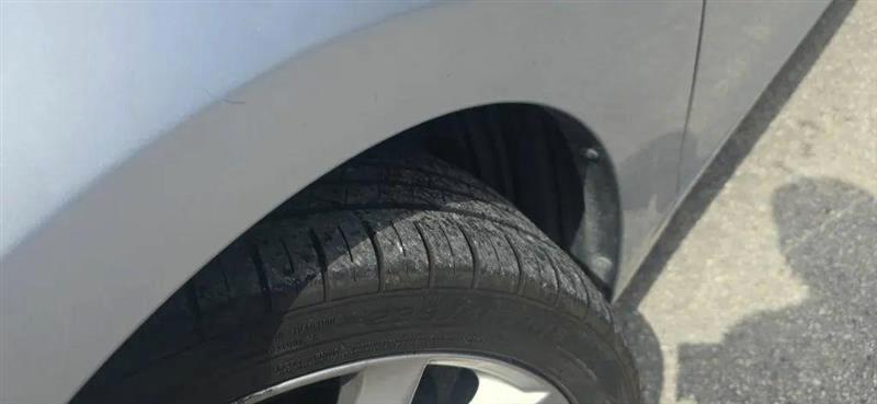 Mazda MAZDA3 i Touring AT 4-Door 2017