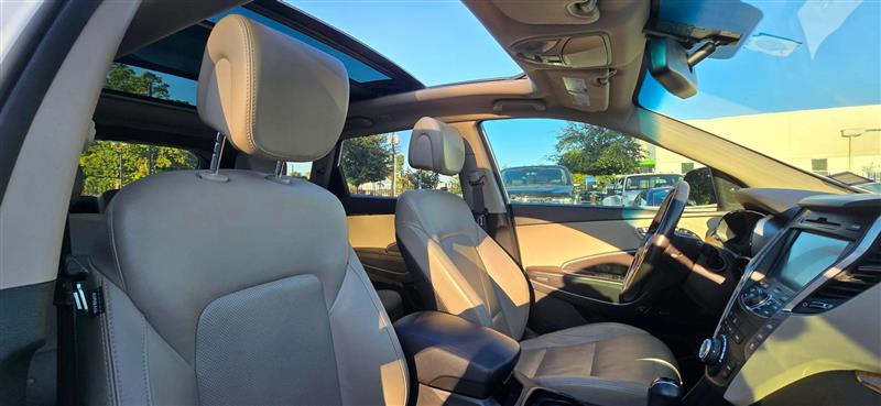 Hyundai Santa Fe Limited FWD 2015