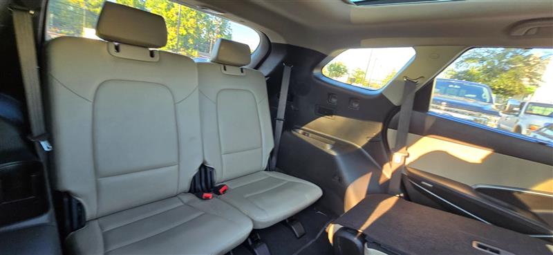 Hyundai Santa Fe Limited FWD 2015