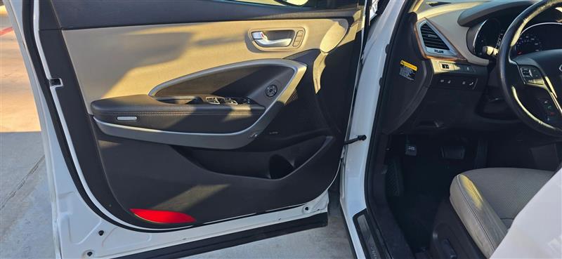 Hyundai Santa Fe Limited FWD 2015