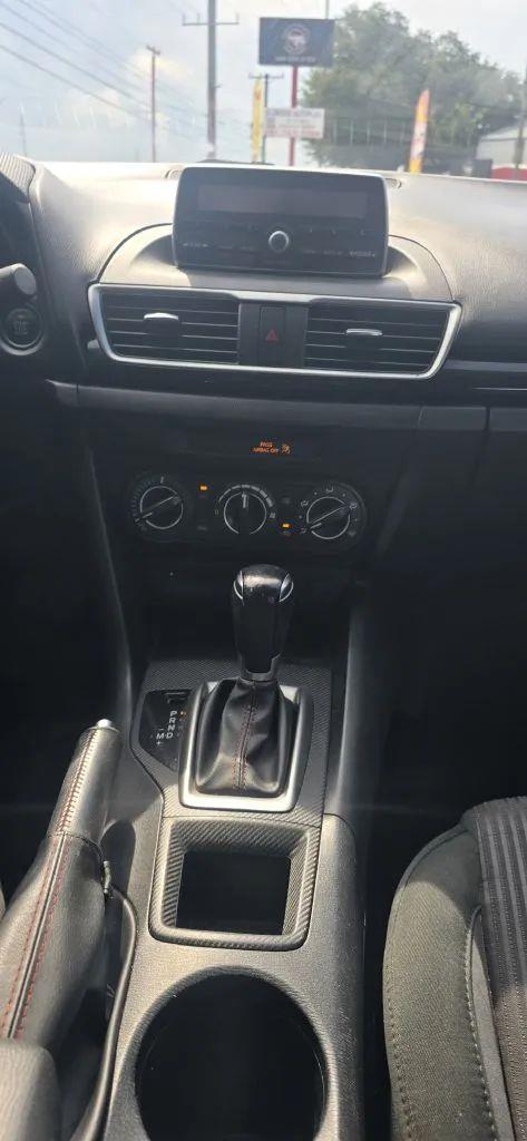 Mazda MAZDA3 i Touring AT 4-Door 2014