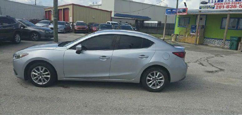 Mazda MAZDA3 i Touring AT 4-Door 2014