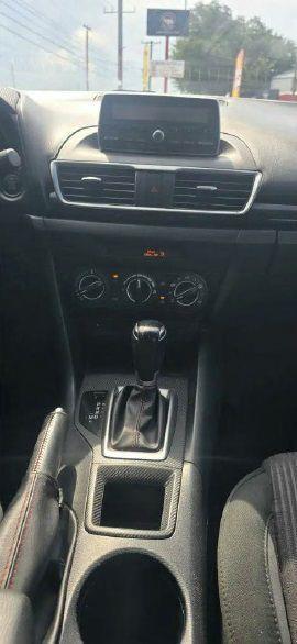 Mazda MAZDA3 i Touring AT 4-Door 2014
