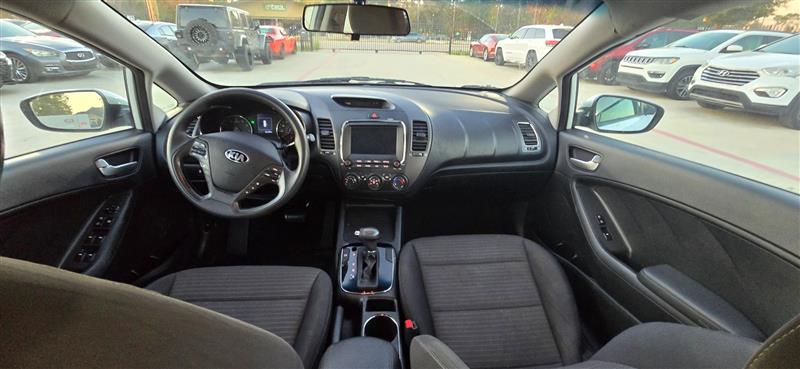 Kia Forte LX 6M 2018