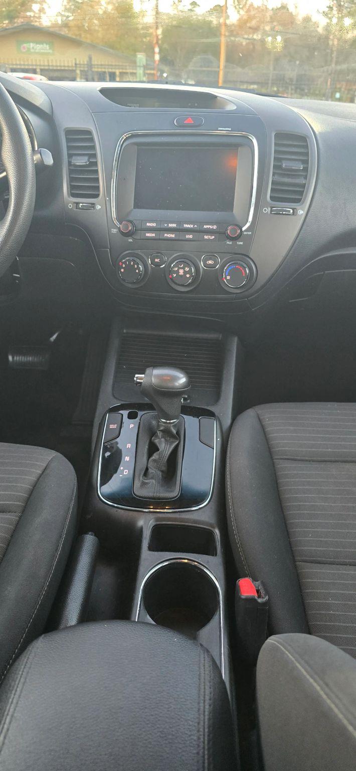 Kia Forte LX 6M 2018