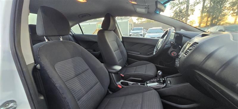 Kia Forte LX 6M 2018