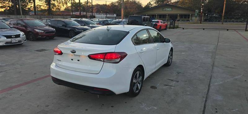 Kia Forte LX 6M 2018