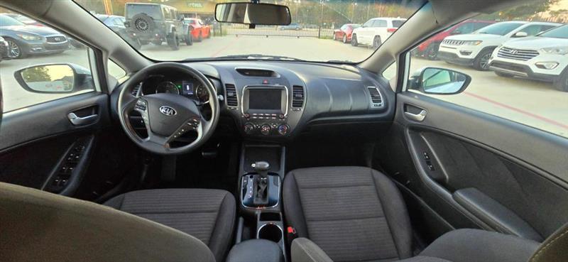 Kia Forte LX 6M 2018