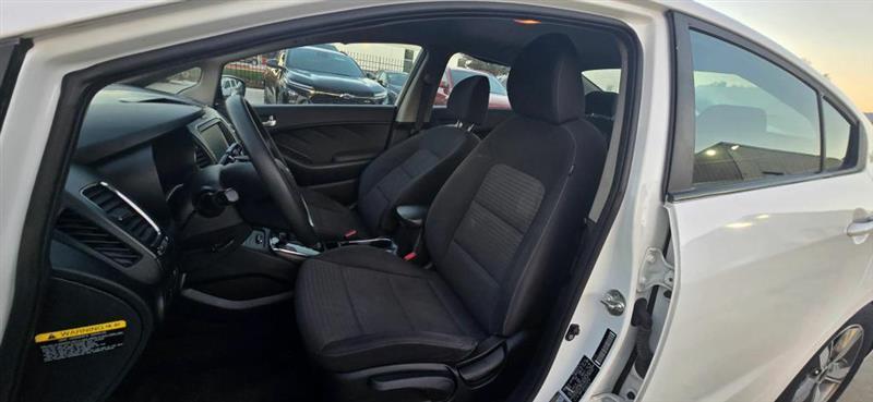 Kia Forte LX 6M 2018