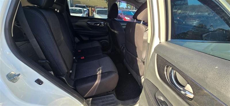 Nissan Rogue S AWD 2018