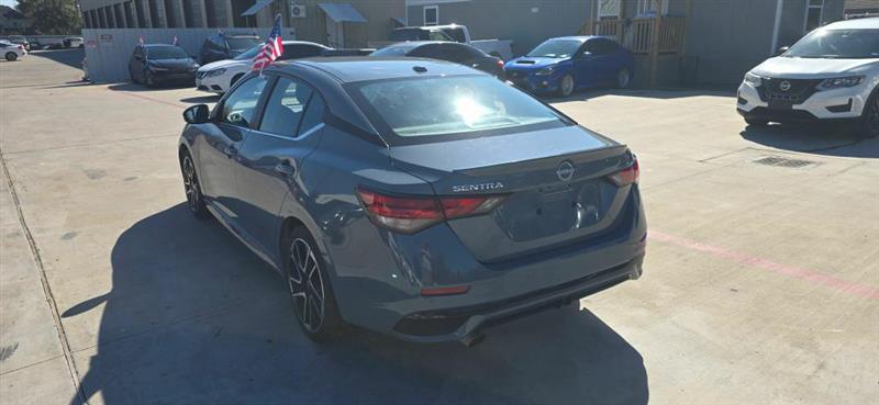 Nissan Sentra SR 2025