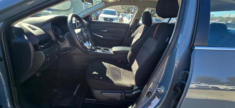 Nissan Sentra SR 2025