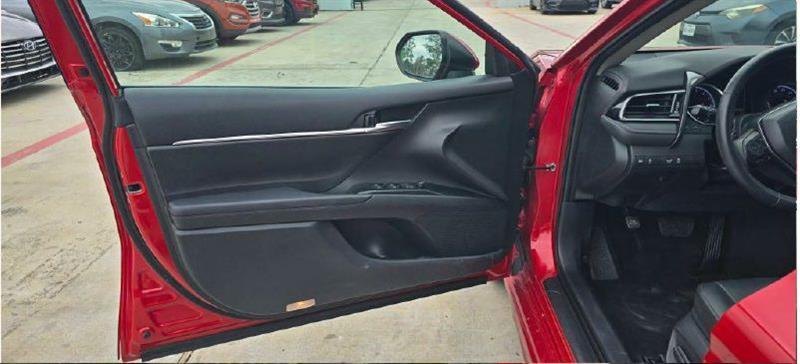 Toyota Camry L 2019
