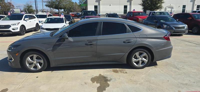 Hyundai Sonata SE 2021