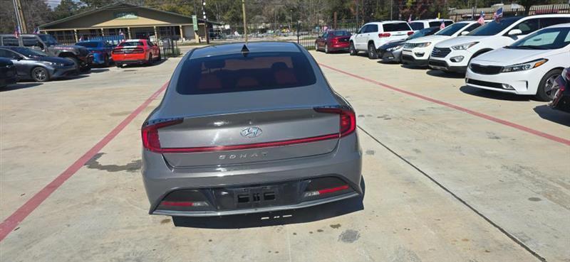 Hyundai Sonata SE 2021
