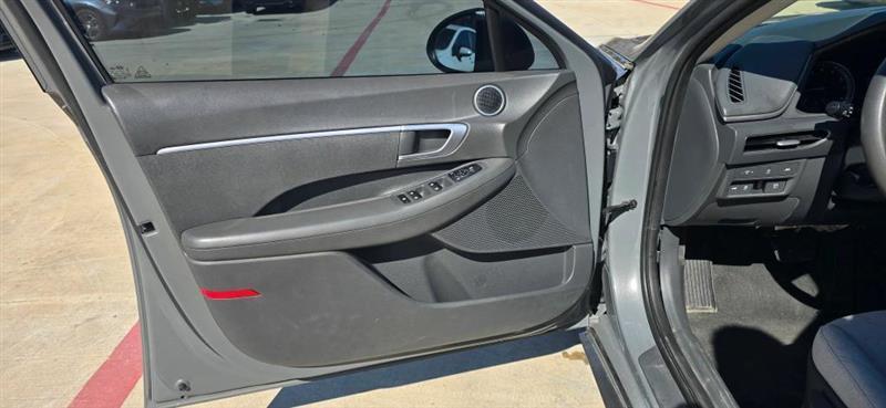 Hyundai Sonata SE 2021