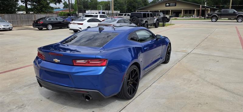 Chevrolet Camaro 1LT Coupe 8A 2018