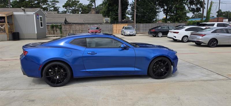 Chevrolet Camaro 1LT Coupe 8A 2018