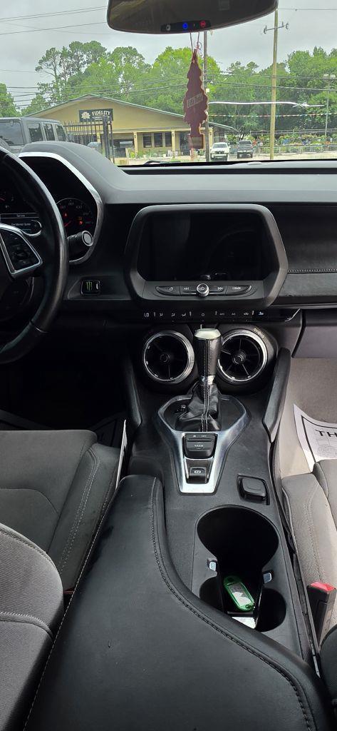Chevrolet Camaro 1LT Coupe 8A 2018