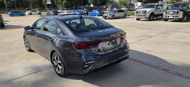 Kia Forte FE 2021